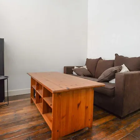 Διαμέρισμα Nice Bright And Cosy Studio Near Nation *